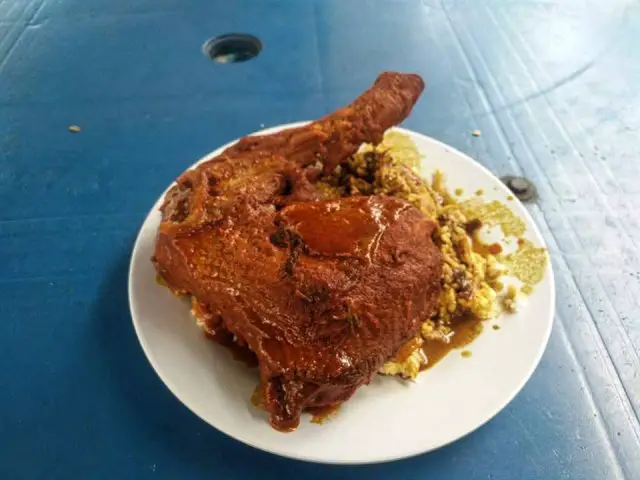 malaisie nourriture locale viande poulet masala