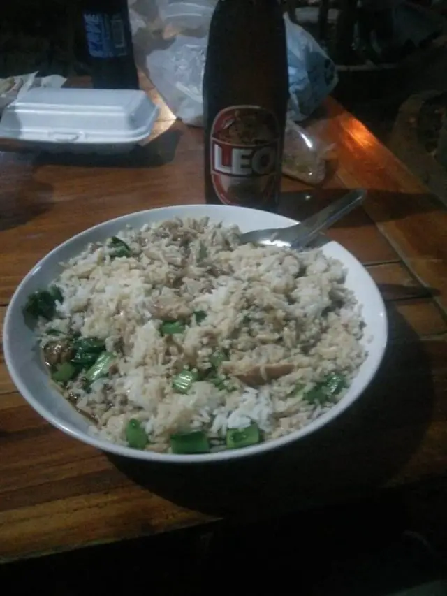 street food thailande porc riz