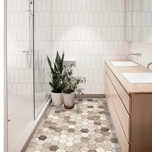 carrelage hexagonal sol salle de bain