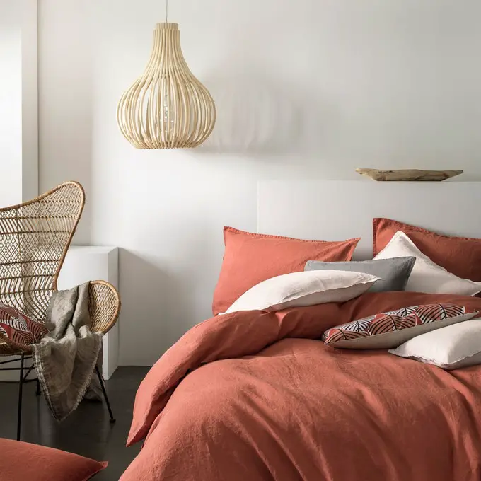 couleur terracotta chambre linge de lit