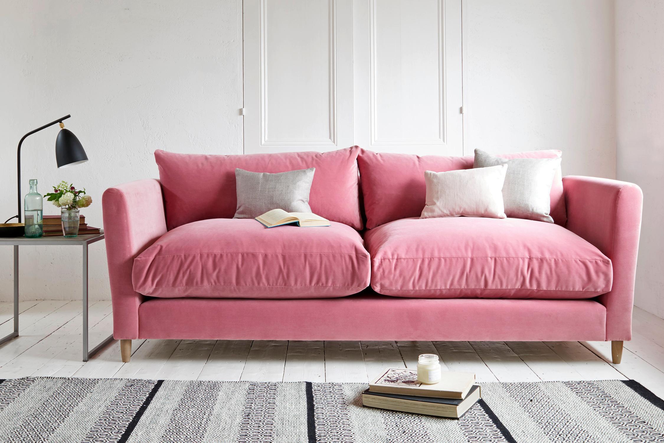 velours rose canape simple et confortable