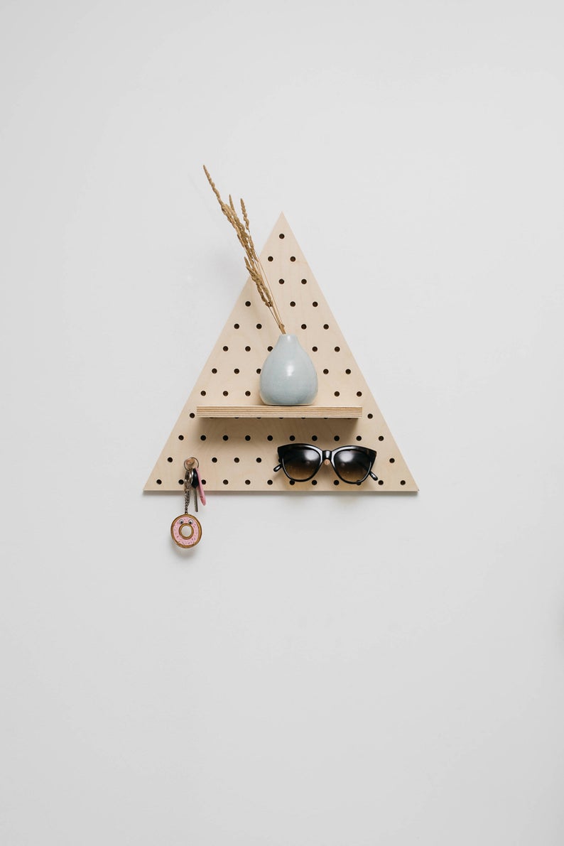 pegboard triangle made in france