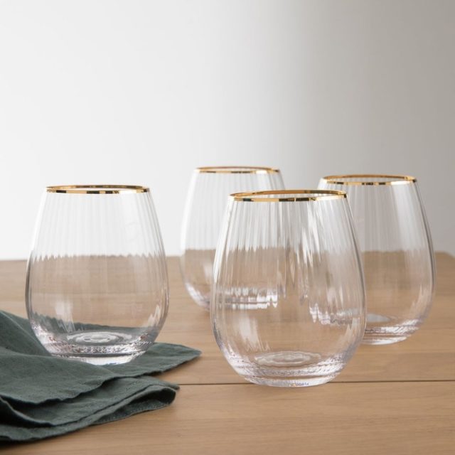 deco table noel elegante glamour verres à eau liseré or