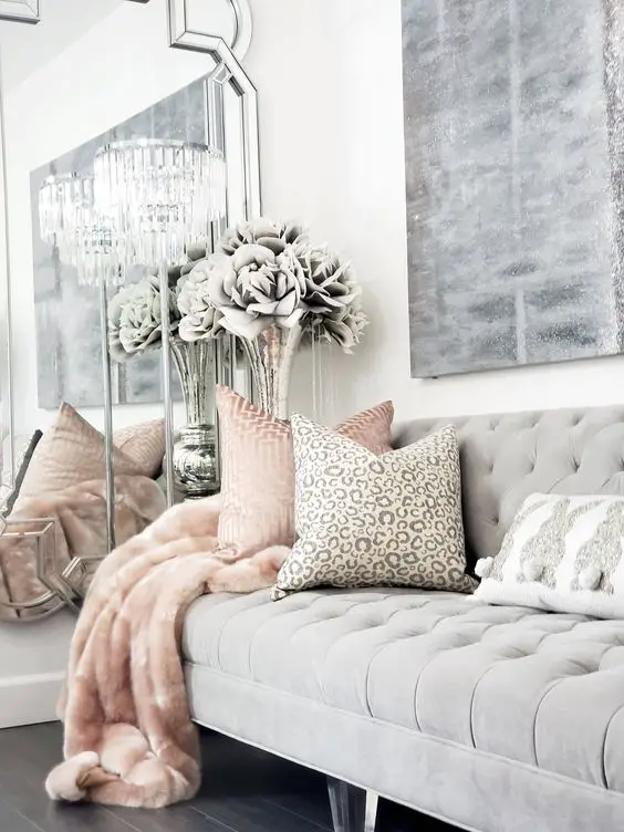 salon blanc style modern glam exemple gris et rose