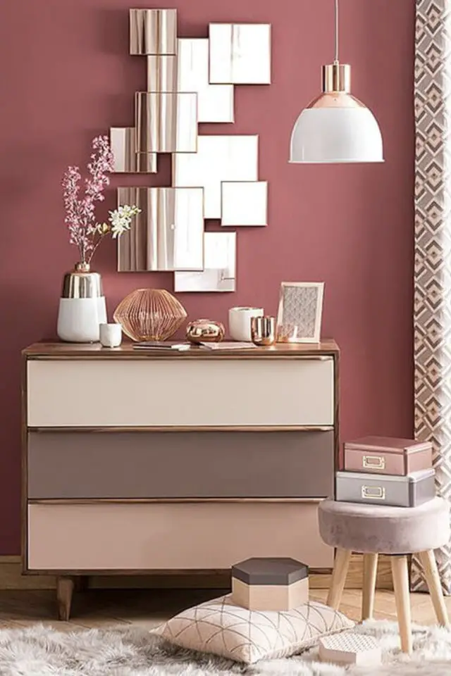 miroir effet diffusion lumiere décoration couleur framboise miroir originaux meuble rénové peinture