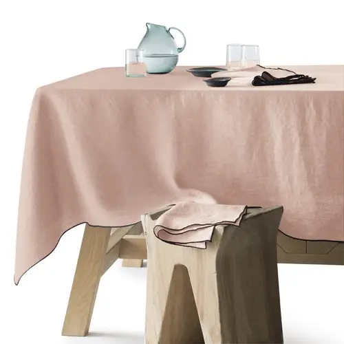 salle a manger art de table rose nappe en lin lavé