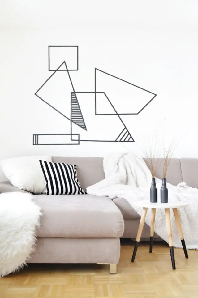 exemple deco masking tape pas cher ambiance salon séjour canapé facile diy géométrique