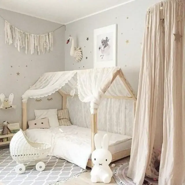 DIY deco lit cabane enfant voilage chambre fillette