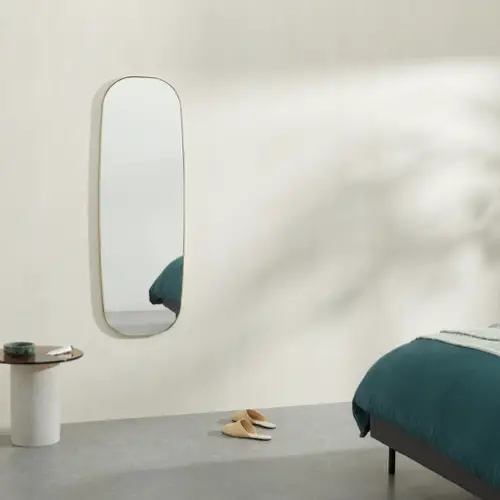 ou trouver miroir design chambre grand modèle à accrocher au mur encadrement laiton rectangle arrondi