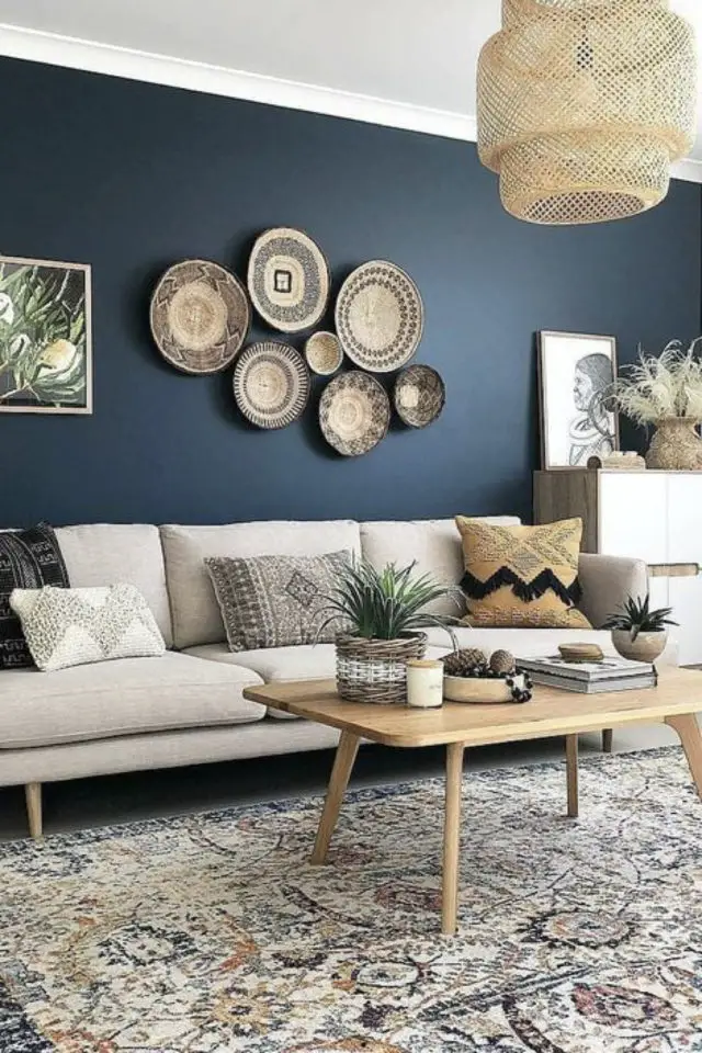 petit salon choix couleur conseil mur peinture canapé beige écru mobilier bois moderne