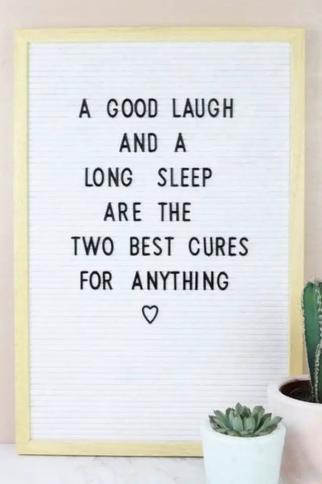 message inspirant letterboard exemple bien être rire et sommeil