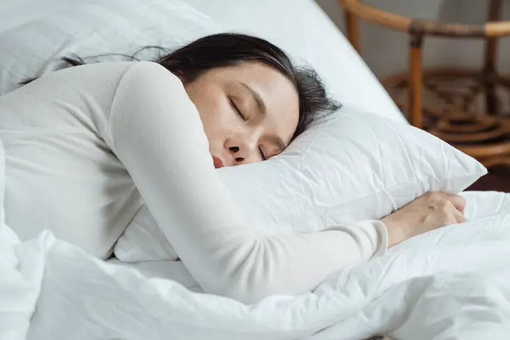 conseils bien choisir bon oreiller confort bien être qualité de sommeil problème de santé
