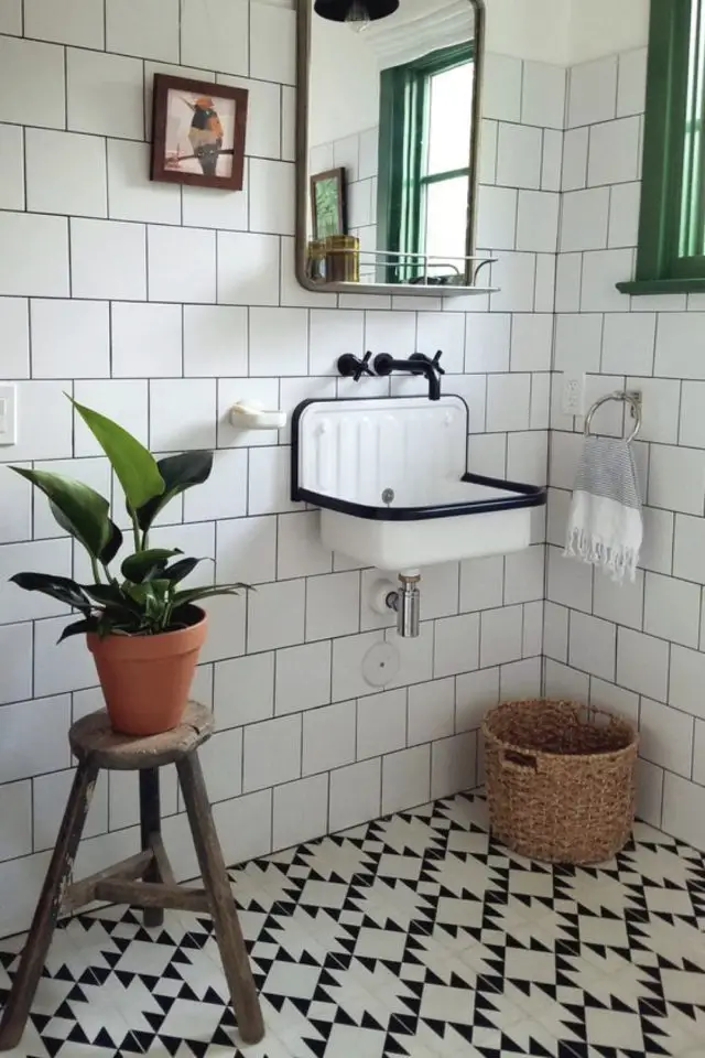 salle de bain sol motif exemple style vintage noir et blanc
