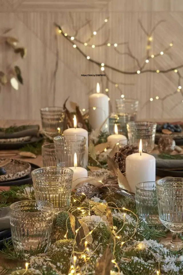decoration cadeau noel la redoute table de fêtes élégante vaisselle nappe couvert blanc et or