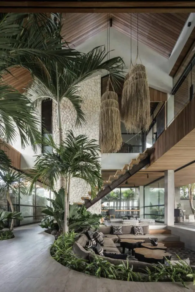 exemple deco interieure plantes tendance architecture design biophilique jungle grand espace ouvert