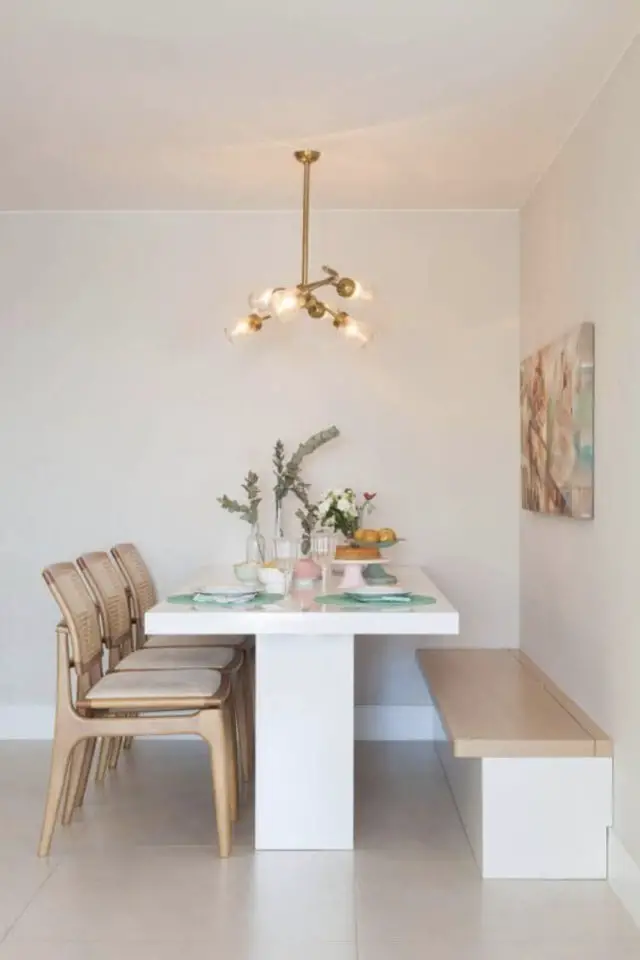 relooking salle a manger exemple gain de place table banquette chaise simplicité