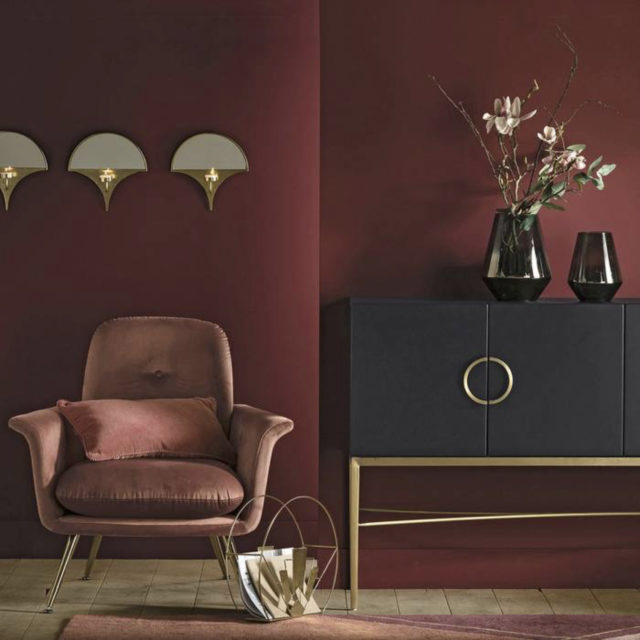 decoration interieure mobilier pas cher fauteuil en velours rose vintage rétro intérieur élégant bon plan