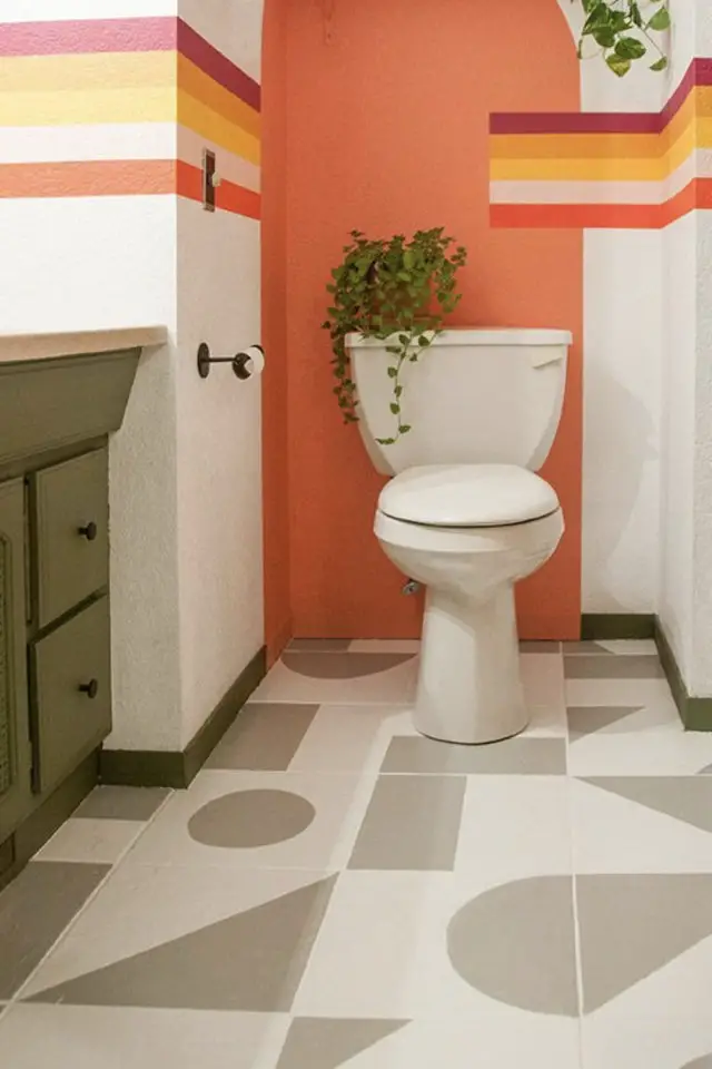 exemple sol linoleum moderne salle de bain toilette motif gris sur fond blanc