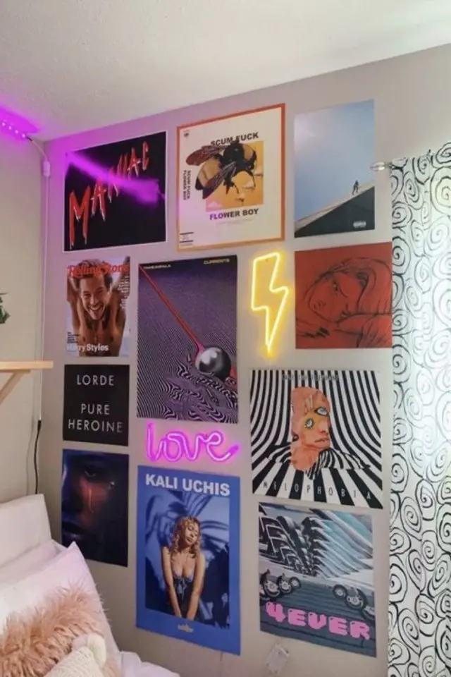 mur couvert de posters exemple pochette album vinyle musique adolescence