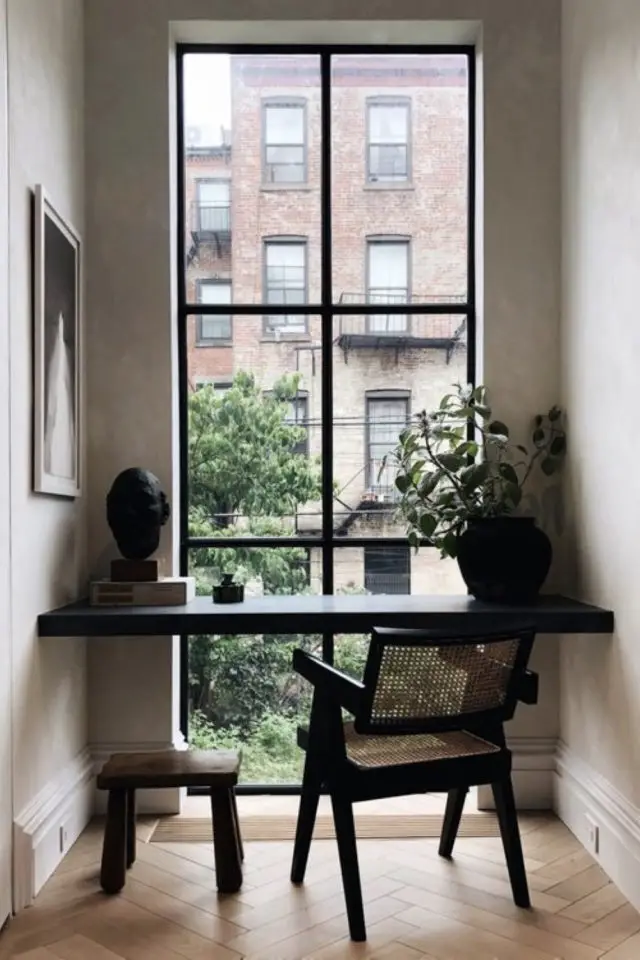 exemple utilisation detail noir decoration bureau fond couloir fenêtre chaise élégant sobre simple