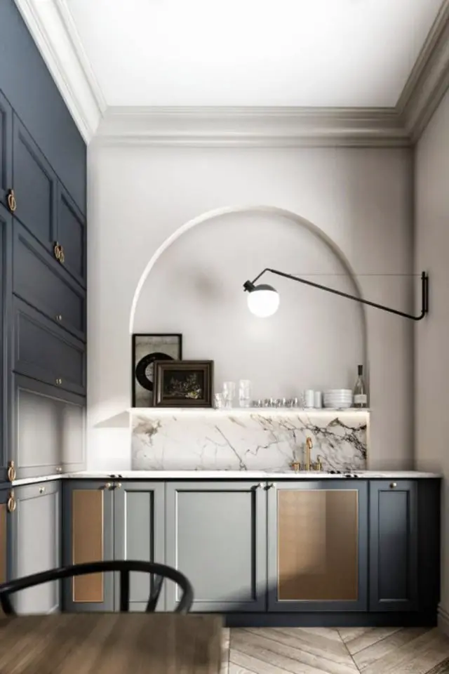 luminaire minimaliste cuisine arche mur mobilier bois gris bleu original sobre élégant applique murale noir articulée