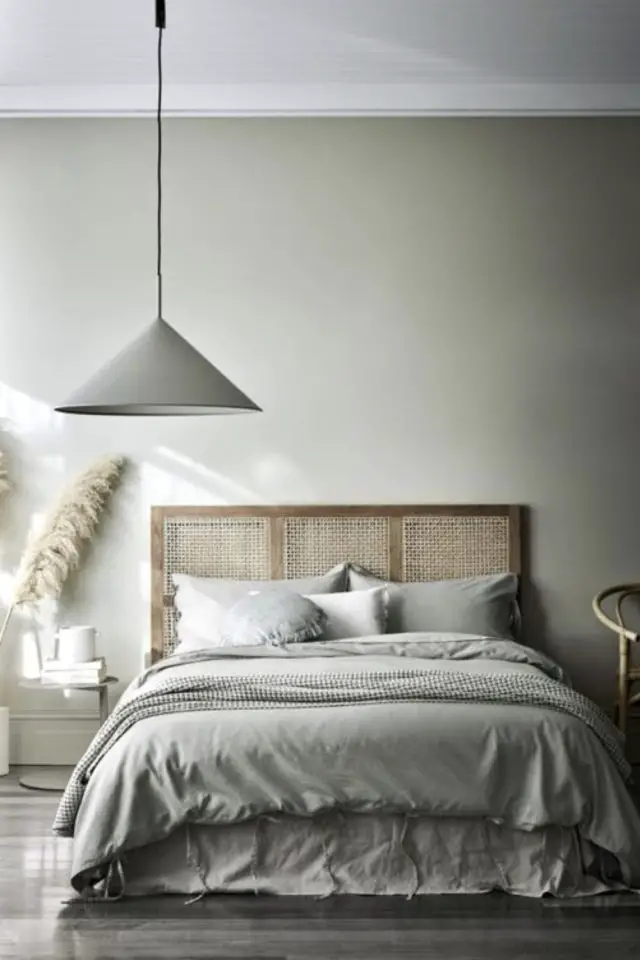 meuble cannage chambre adulte exemple couleur neutre tête de lit simple DIY