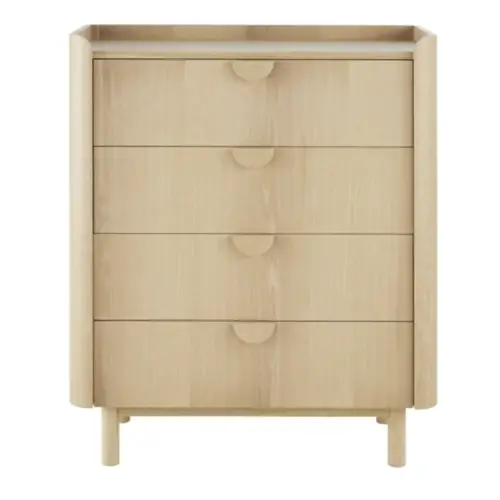 relooker chambre adulte idee Commode 4 tiroirs bois clair petit espace