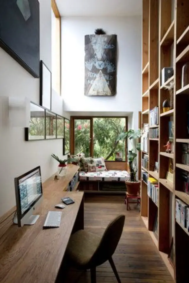 mobilier bureau filant longueur exemple bibliothèque en bois derrière espace de travail sur mesure