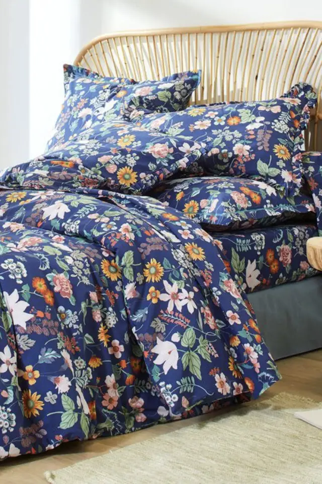 ou trouver linge de lit a fleur Linge de lit Kelly en coton imprimé floral couleur dominante bleu marine
