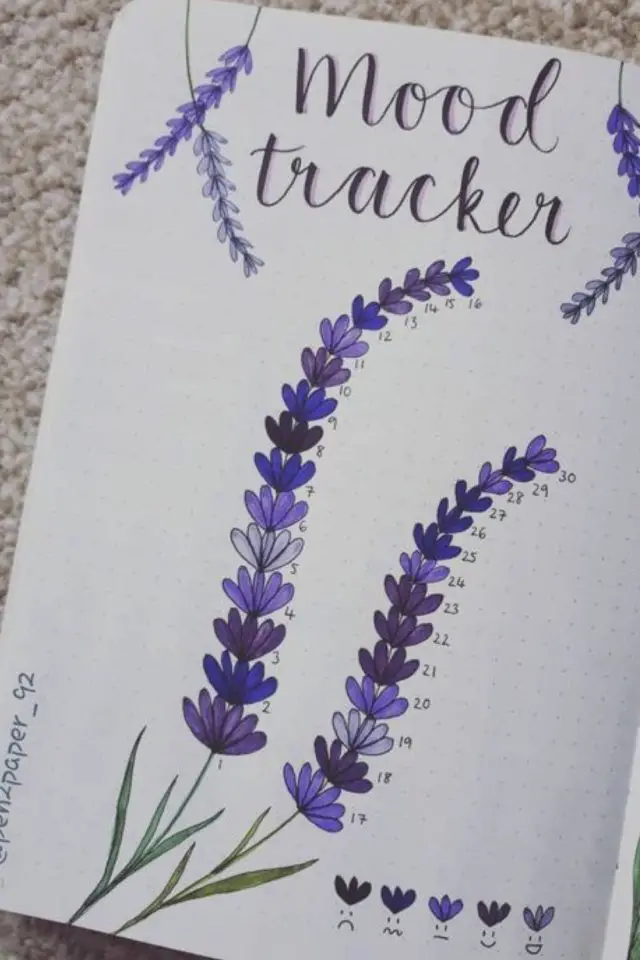 bullet journal theme nature mood tracker violet lavande simple minimal et poétique
