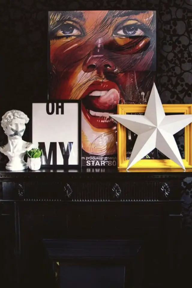 exemple decor buffet style rock cadres et tableau posé étoile statuette buste