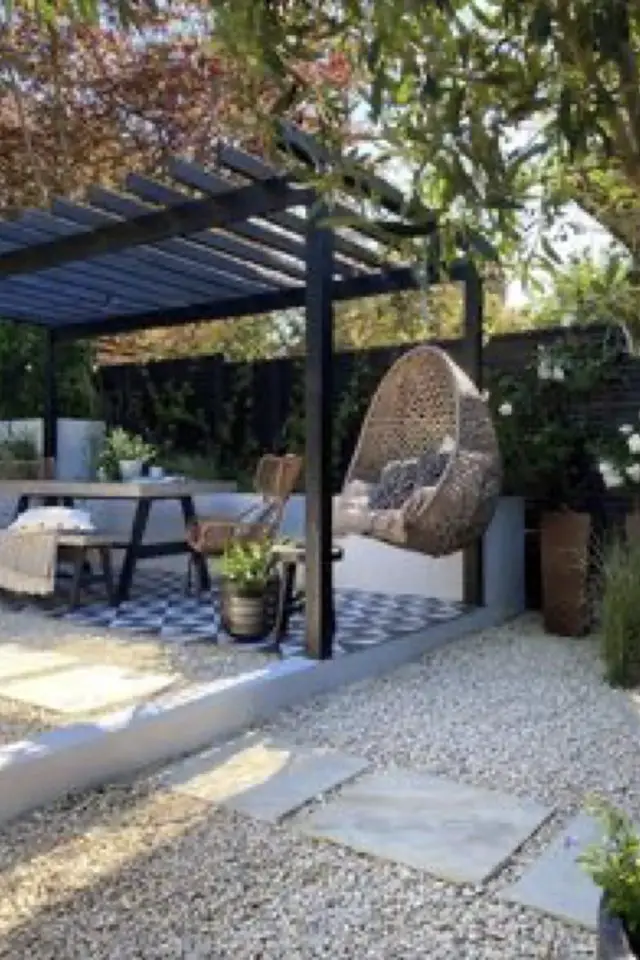 exemple allee jardin dalle beton terrasse design moderne élégante gravier
