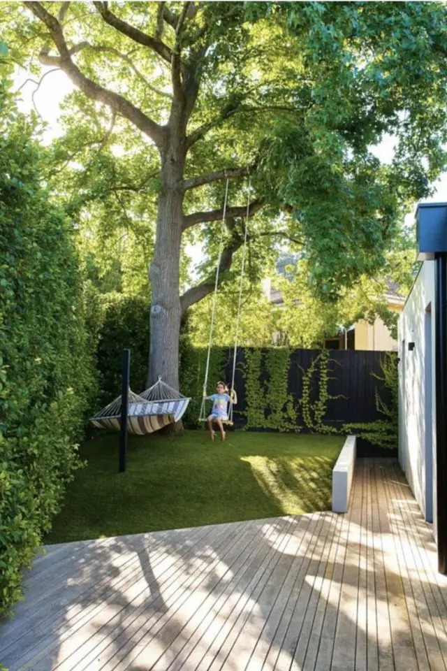 hamac moderne jardin exemple ombre sieste à côté de balançoire