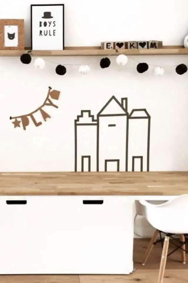 decoration enfant masking tape exemple bureau blanc et bois facile petit décor mural