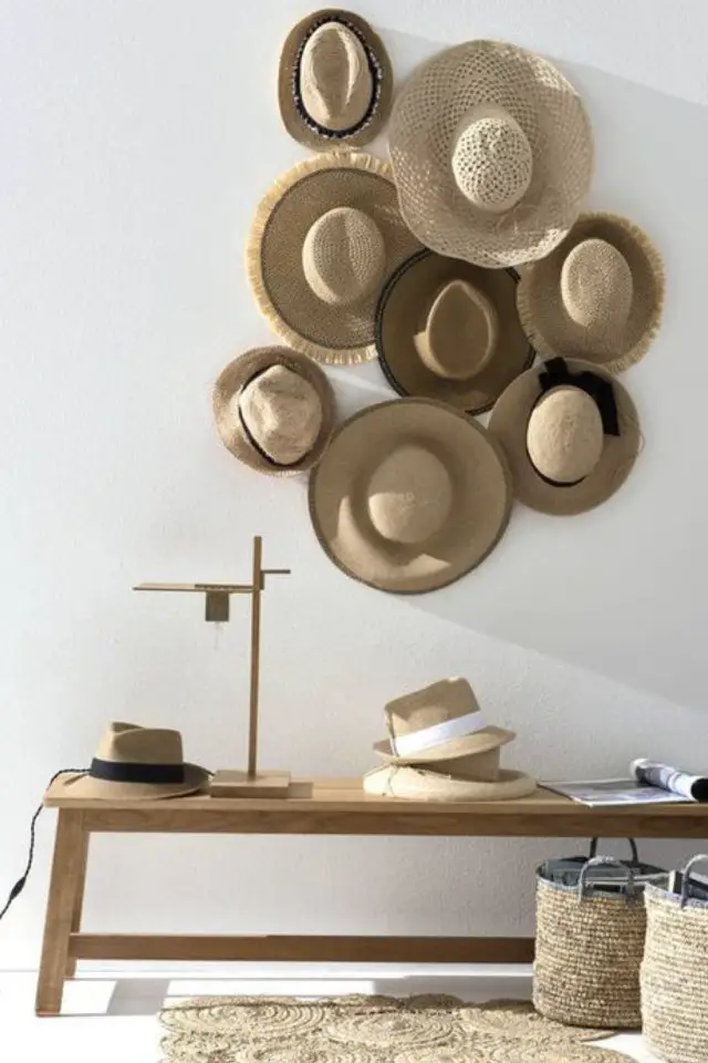 exemple deco recup chapeau ancien banc décoration entrée style bohème slow living naturel tressé
