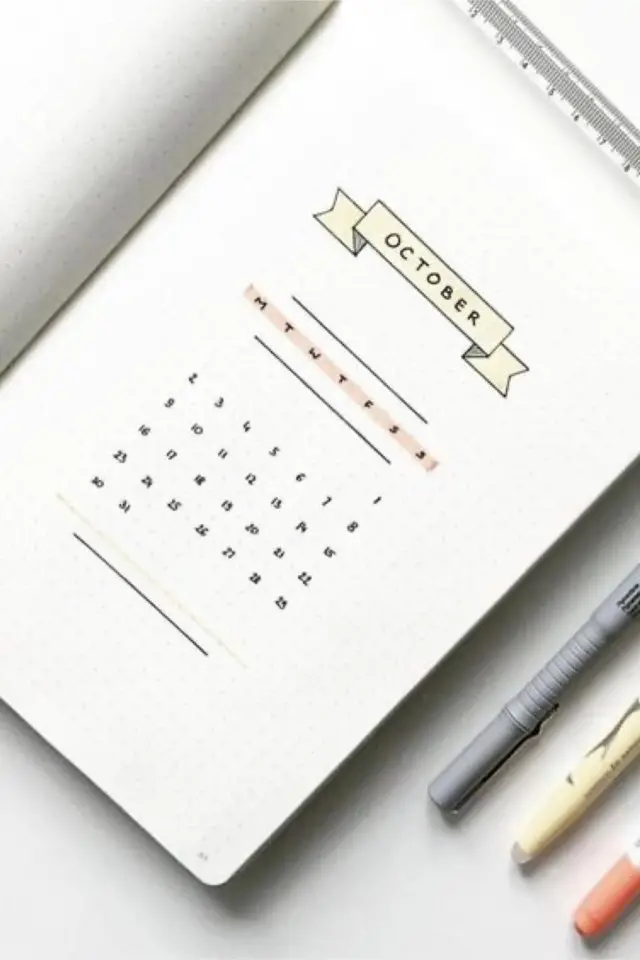 bullet journal minimaliste exemple calendrier facile bannière couleur pastel
