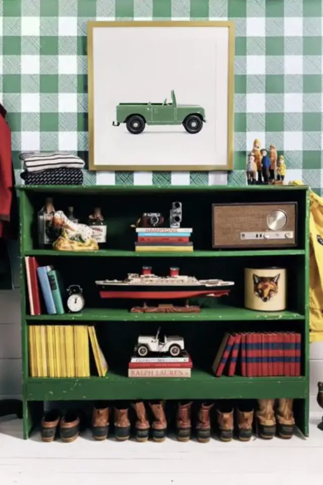 chambre garcon theme voiture avion camion vintage coloré petite bibliothèque affiche encadrée illustration