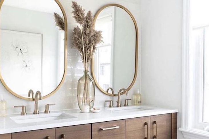 double miroir dessus meuble vasque ovale élégant bois blanc lumineux