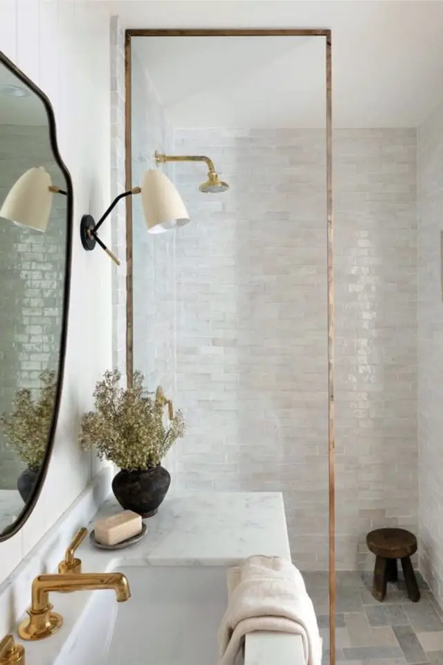 amenagement salle de bain verre materiau cabine de douche parois chic transparence 