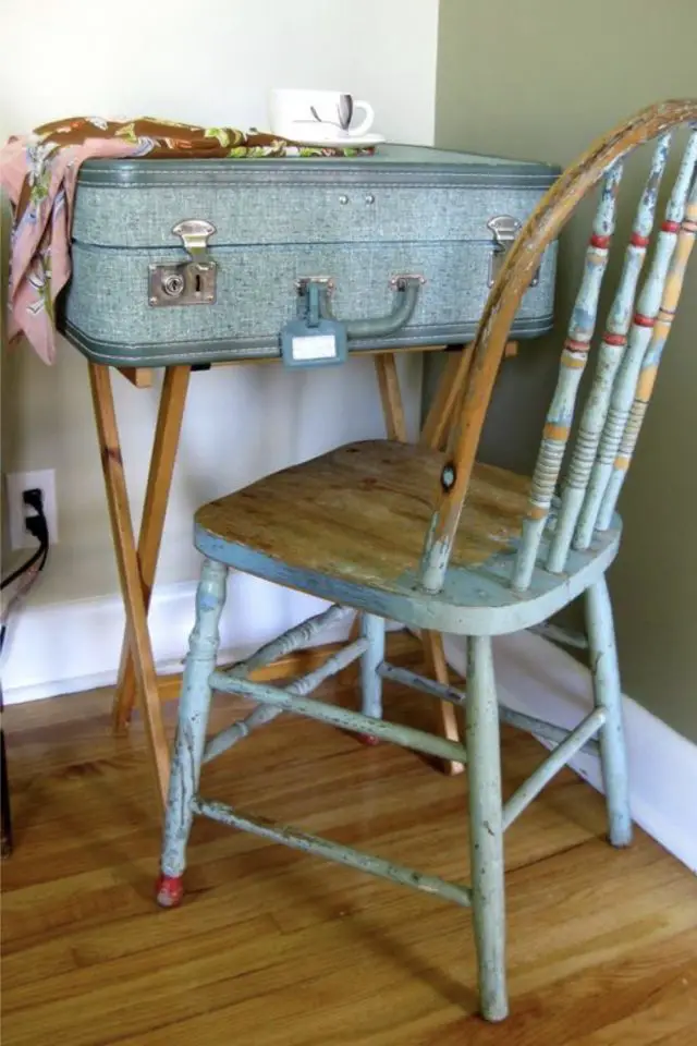 decoration recup valise vintage petit meuble d'appoint rétro upcycling bricolage écologie
