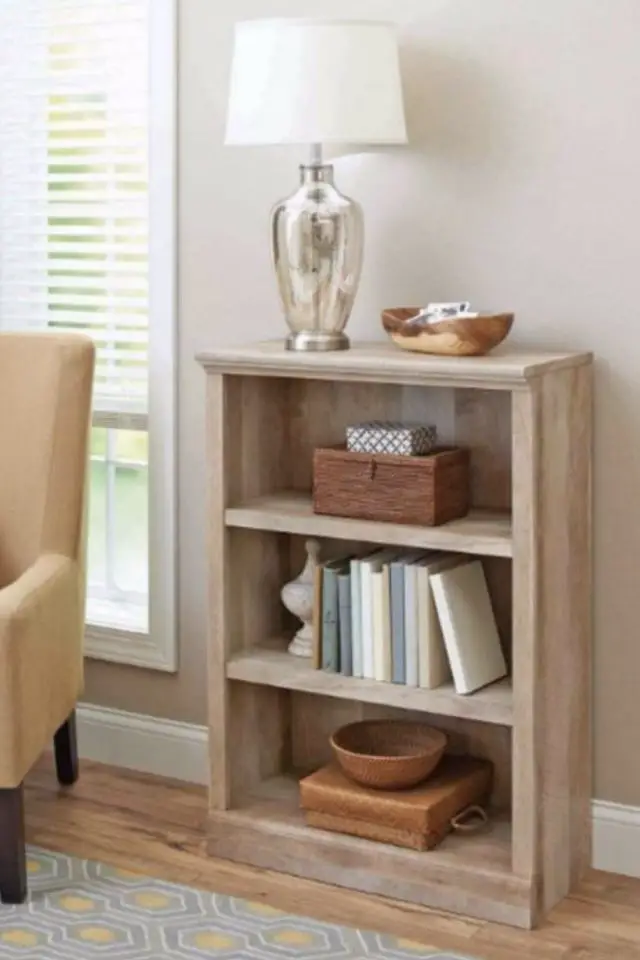 exemple deco petite bibliotheque bois classique simple meuble appoint