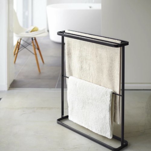 ou trouver porte serviette design salle de bain Porte-serviettes de bain en acier noir à poser au sol