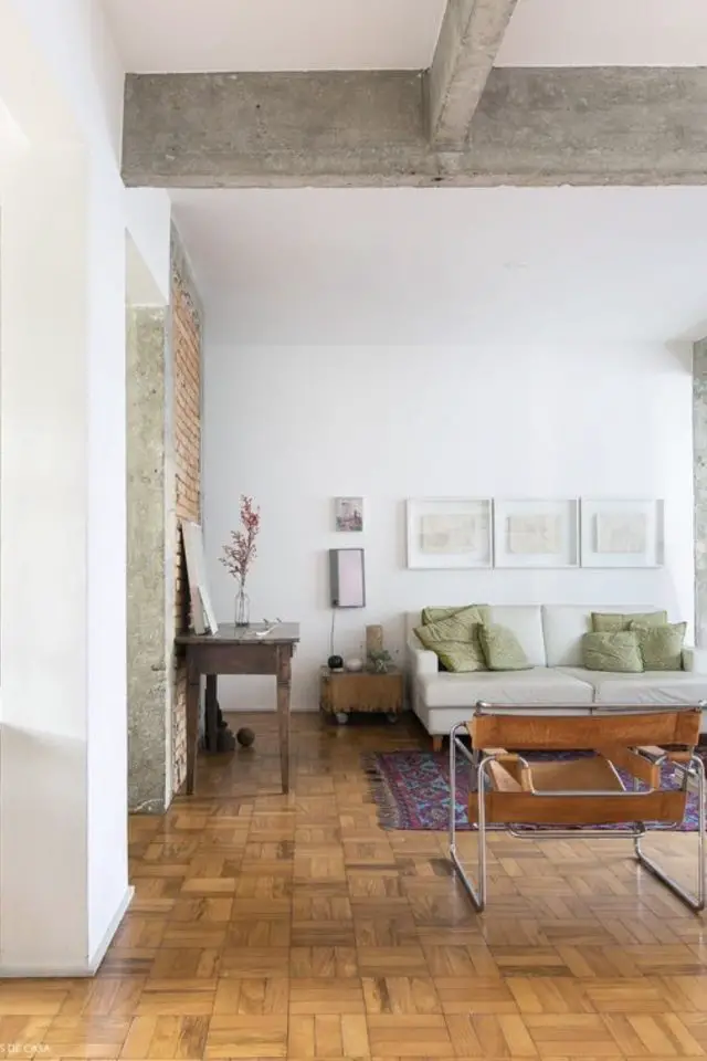 alternative pose parquet decoration salon séjour rétro moderne géométrie discrète