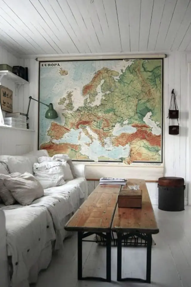 carte vintage planisphere deco interieur exemple salon séjour couleur dominante blanche