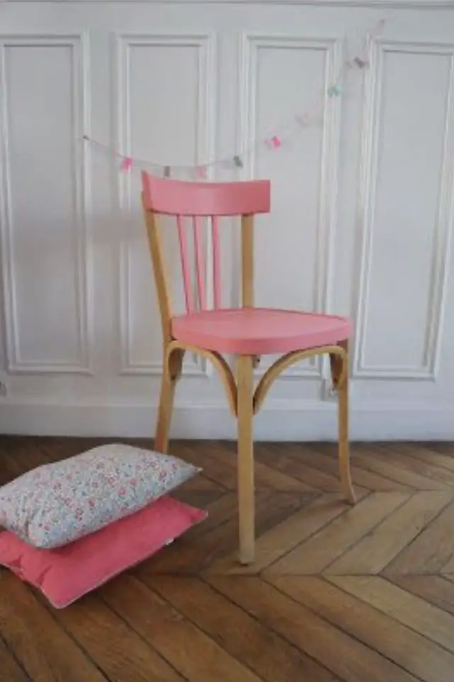 deco recup chaise ancienne exemples idées DIY peinture upcycling bricolage
