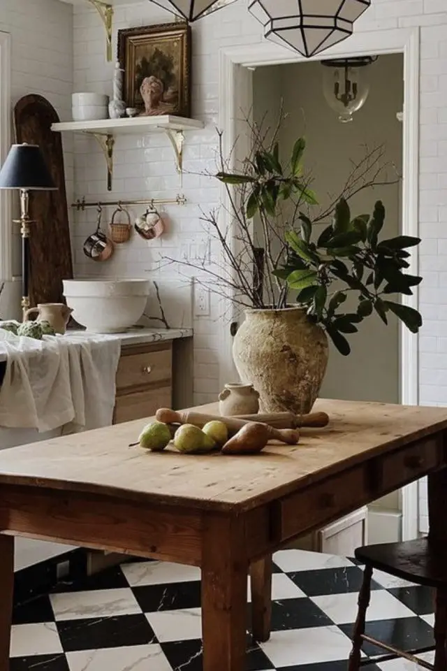 exemple decor cuisine farmhouse campagne chic table en bois repas décor élégant chic classique