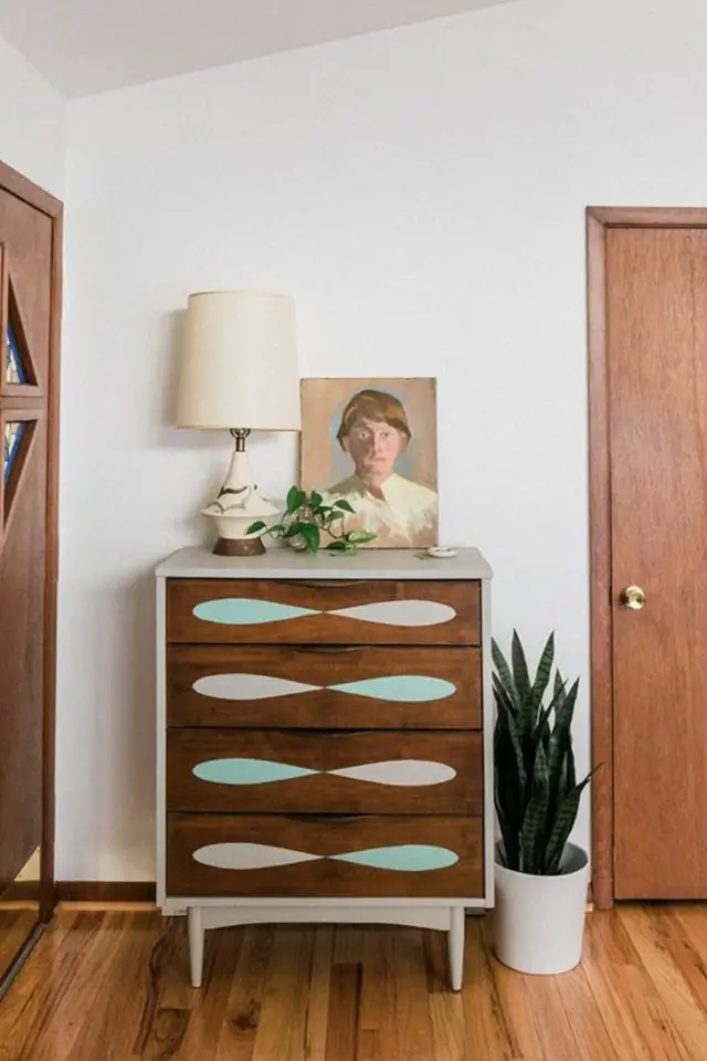 repeindre meuble ancien exemple commode années 50 couleur pastel