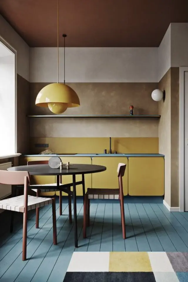 blog design interieur vintage moderne cuisine esprit rétro mid century modern jaune sol bleu meuble en bois