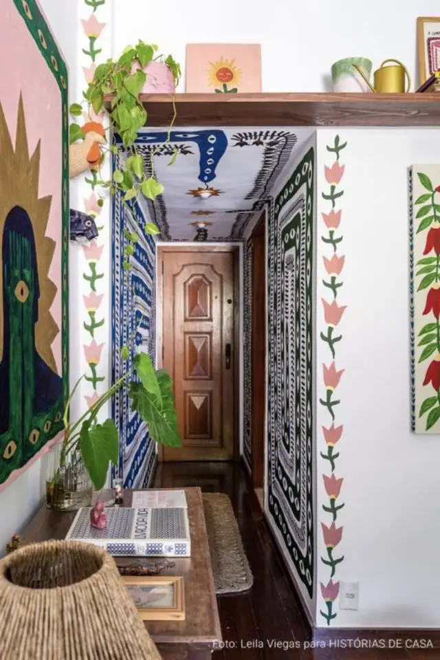decor eclectique entree exemple décor mural peinture couloir couleur inspiration mexique