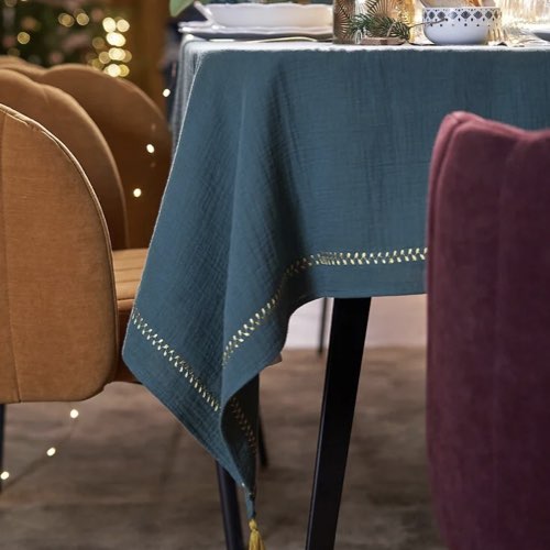 decor table noel chic Nappe gaze de coton couleur vert forêt et or